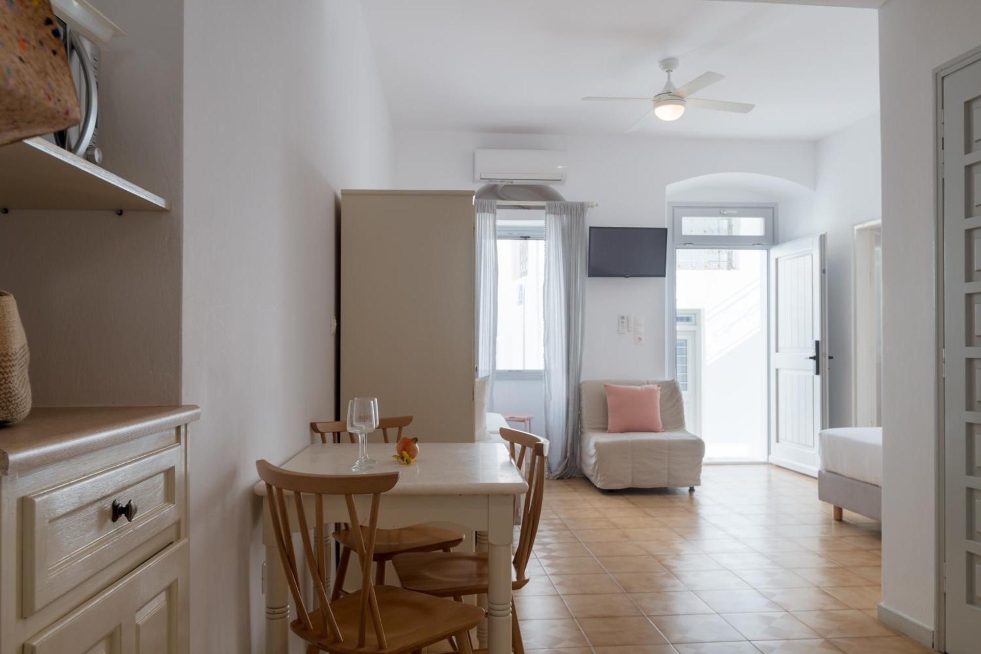Nautilus Apartments パロス島 エクステリア 写真